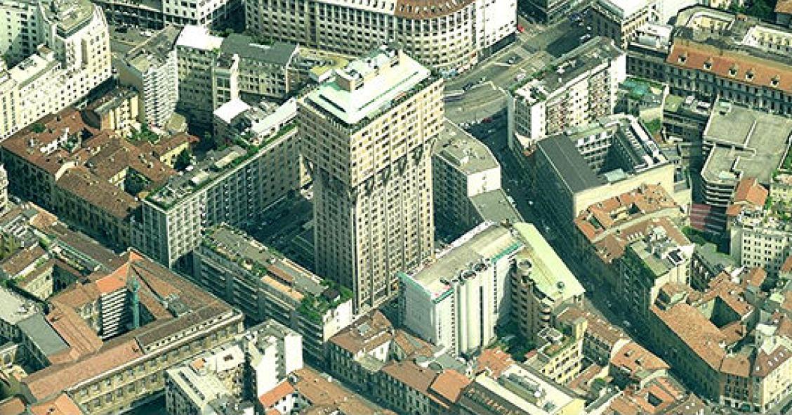 Edifici emblematici, si vende la torre velasca a Milano (galleria)