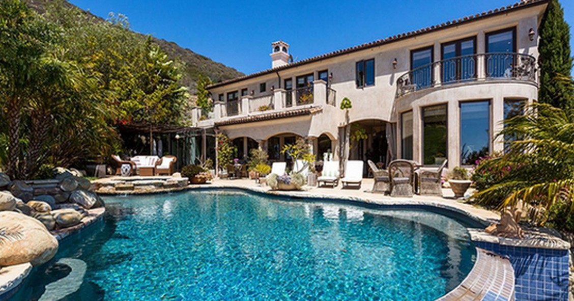 In vendita la splendida villa della serie tv “The O.C.” (Fotogallery)