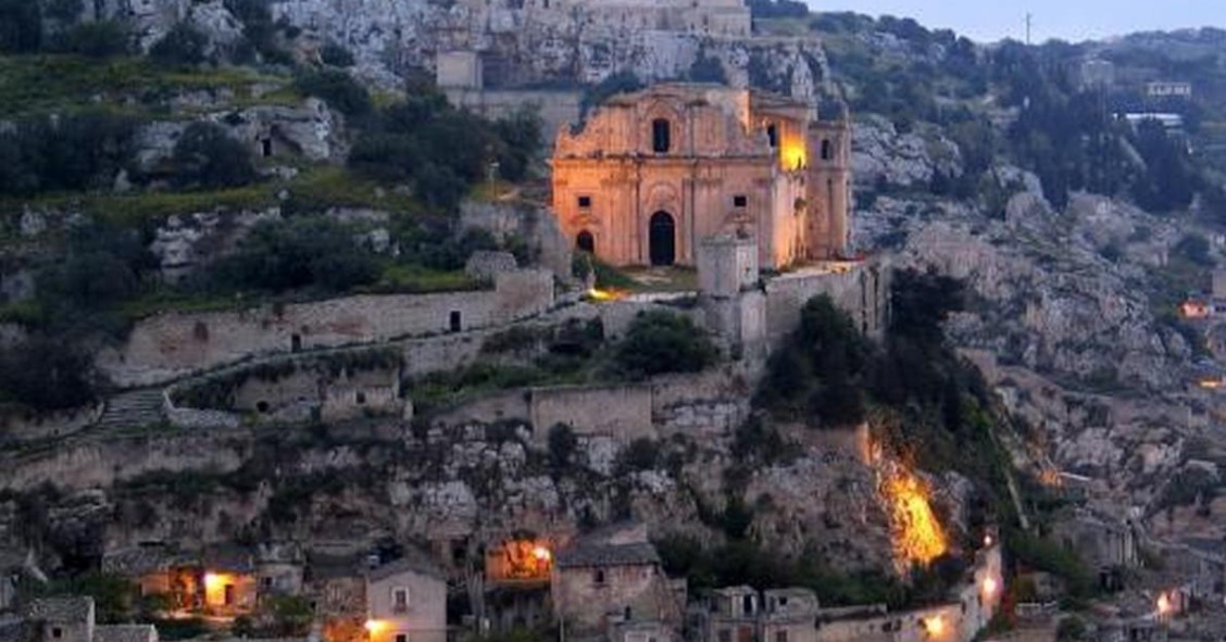 Da Nord a Sud ecco i borghi più belli d'Italia secondo Google (fotogallery)