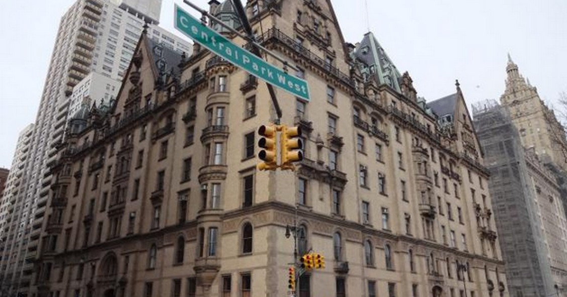 L'edificio Dakota, nel cuore di Manhattan
