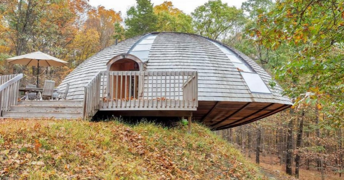 La casa a forma di disco volante