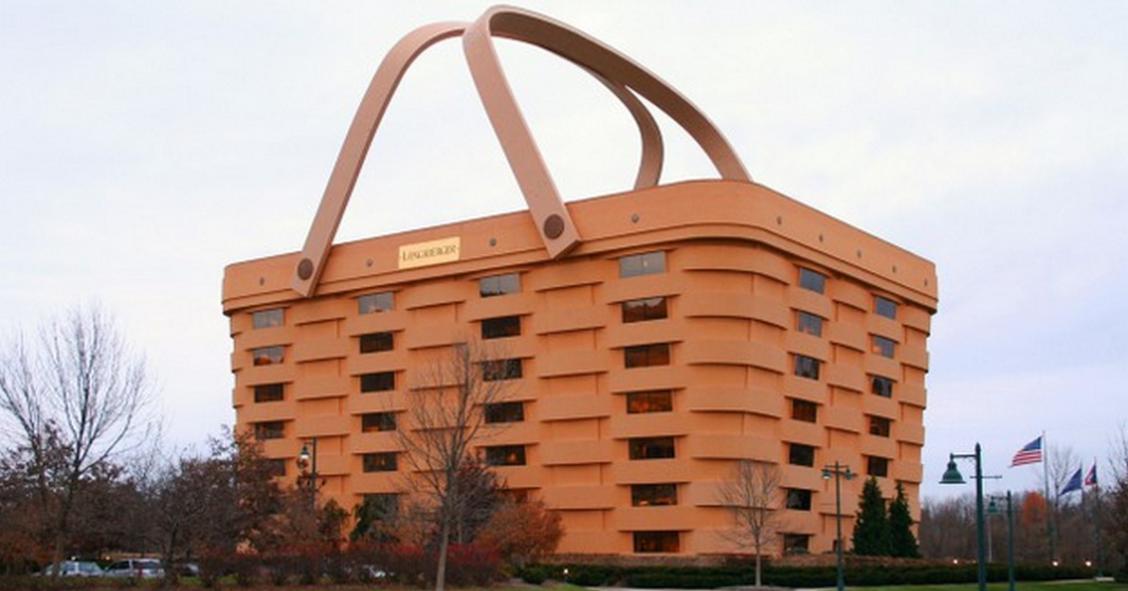 L’edificio cestino, l’ufficio più strano del mondo, è in vendita per 500.000 euro (Foto)