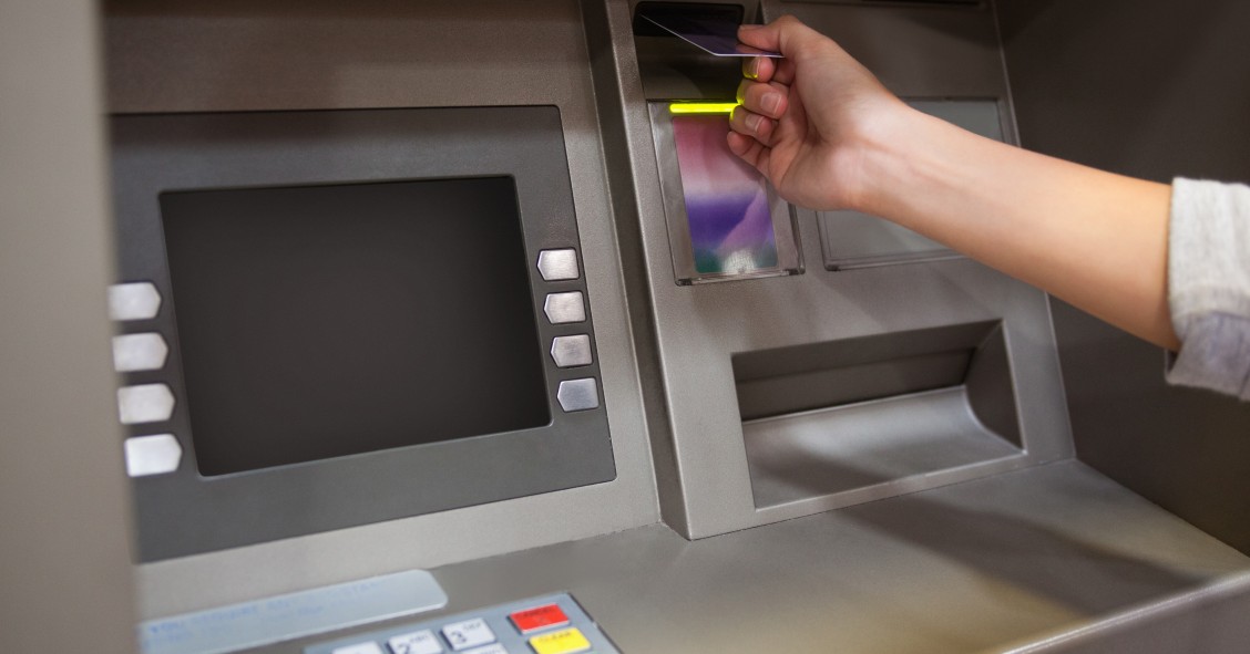 Come richiedere il reddito di cittadinanza, svelati il sito e la Postepay