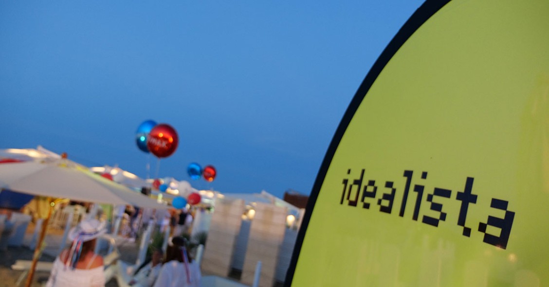 Convention nazionale RE/MAX, il welcome cocktail targato idealista sulla spiaggia di Riccione