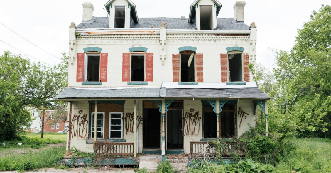 Chester, scatti d’autore dalla città fantasma a due passi da Philadelphia