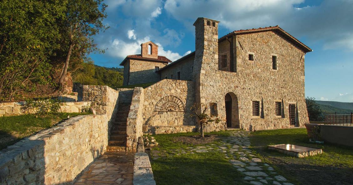 Se il ritiro spirituale è di lusso: l’ex monastero che sorge su un sito Unesco in Umbria