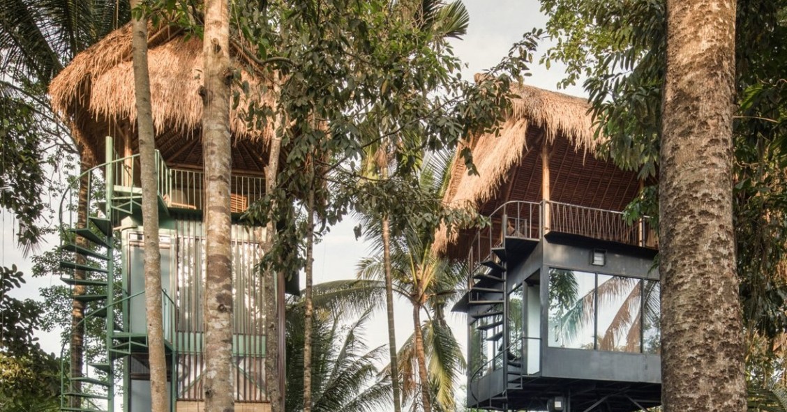 Un hotel a forma di capanna per immergersi nell'esuberante natura di Bali