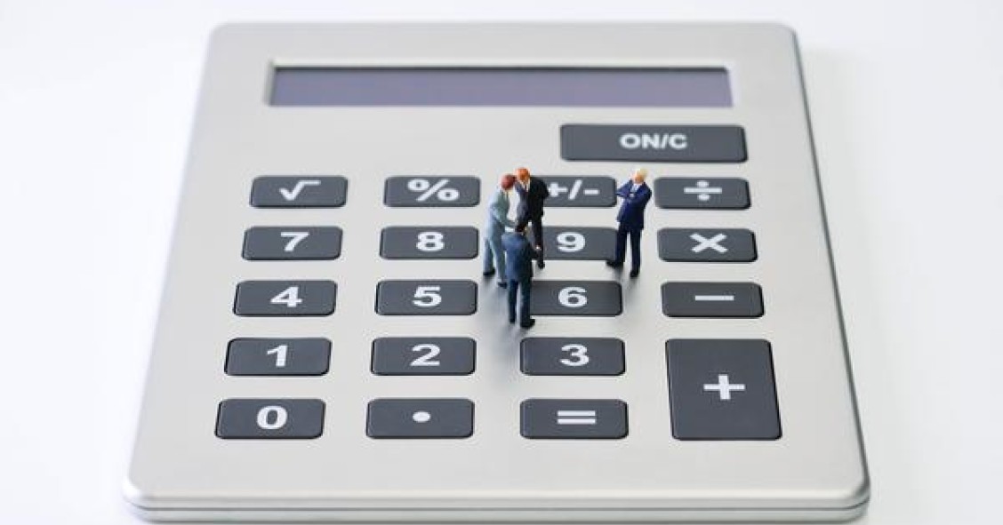 Reddito di cittadinanza, con la carta servizi dell’Inps arriva il bonus extra