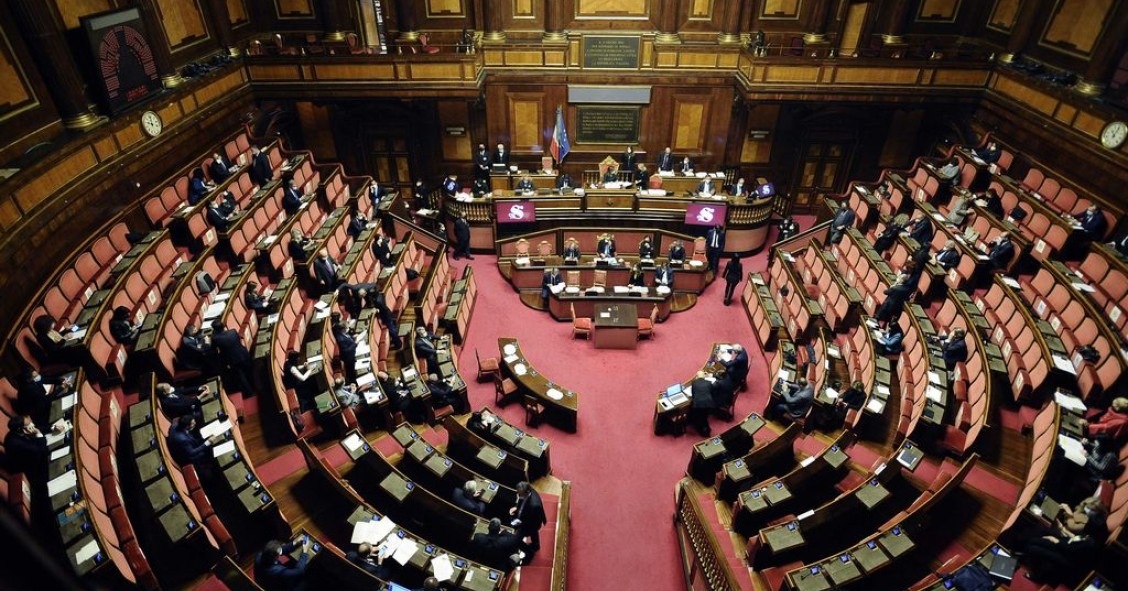 Famiglia, ok definitivo Senato a ddl delega sull'assegno unico