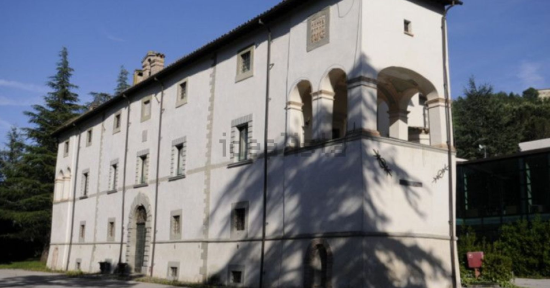 Un albergo che risale al XVII secolo è in vendita all’asta su idealista