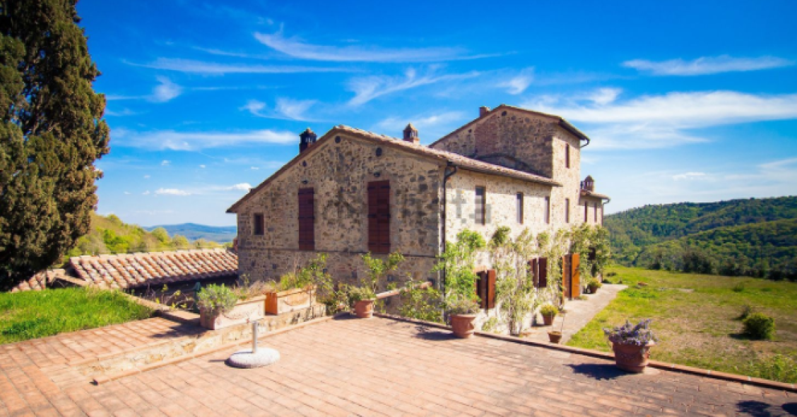 Casali e rustici in vendita in Italia