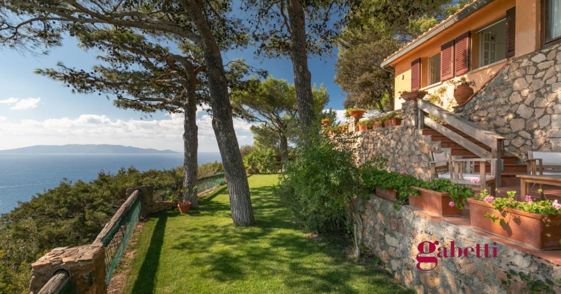 villa in vendita all'argentario