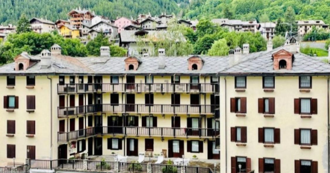 Un hotel in vendita a Courmayeur con spa