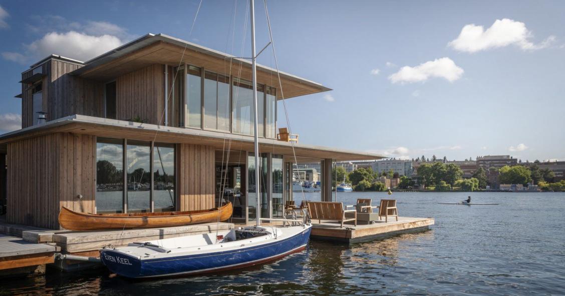 Una casa prefabbricata e galleggiante