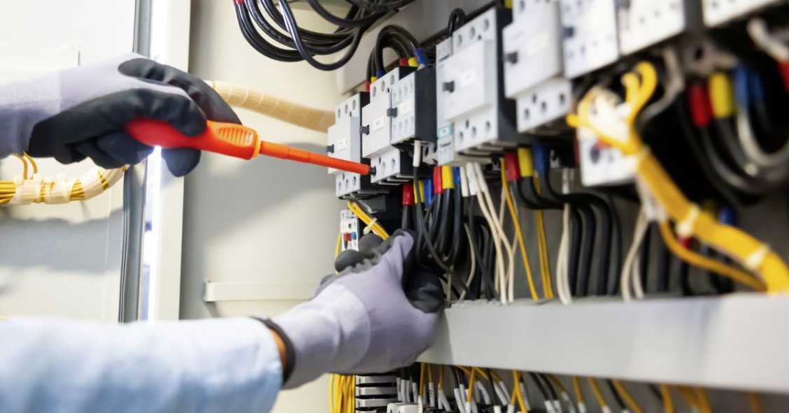 quanto costa rifare un impianto elettrico