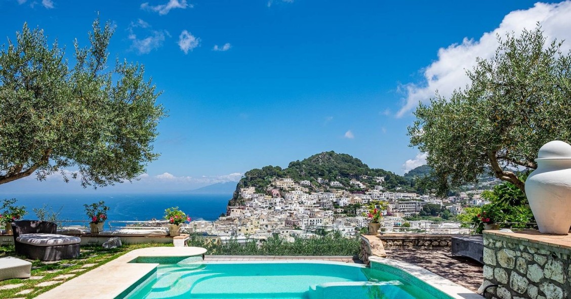 Capri villa for sale