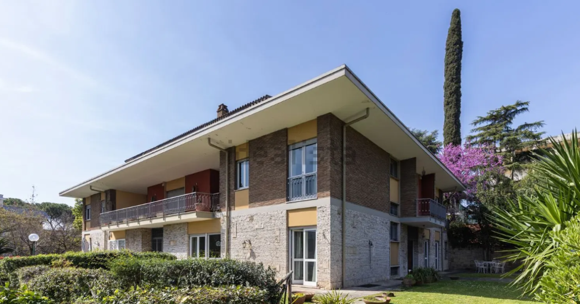 villa in vendita