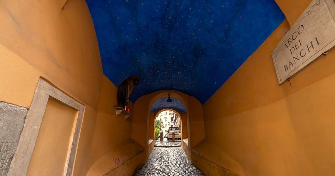 arco dei banchi roma