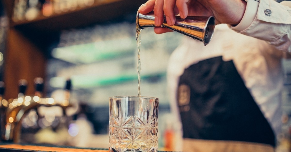 bar rumoroso sotto casa cosa fare