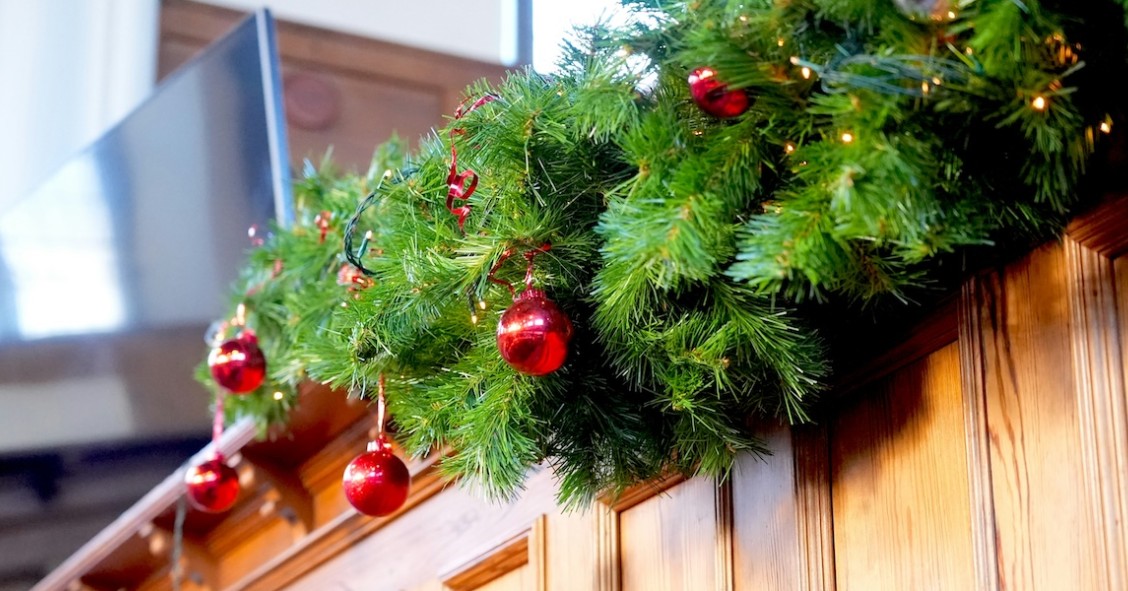 Addobbo di Natale posizionato all’esterno