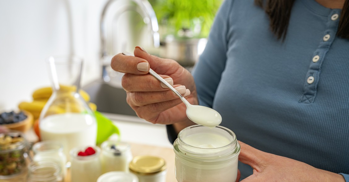 yogurt scaduto piante