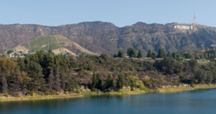 La mitica insegna di hollywwod minacciata da un progetto edilizio