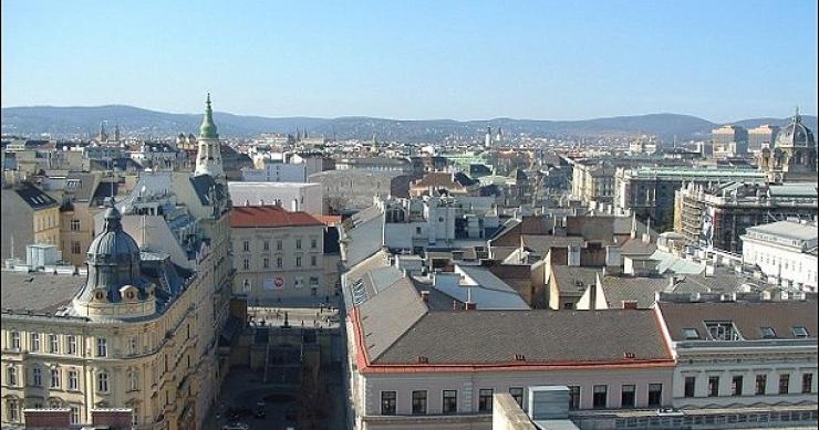 Gli italiani investono a vienna. Lontano dalla crisi