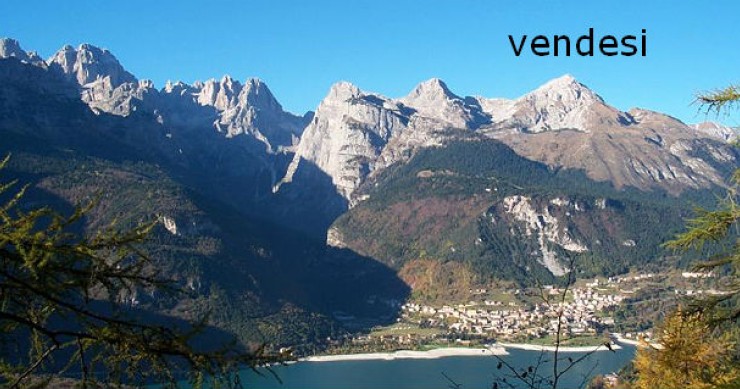 Altro che grecia, l'Italia vende anche le dolomiti