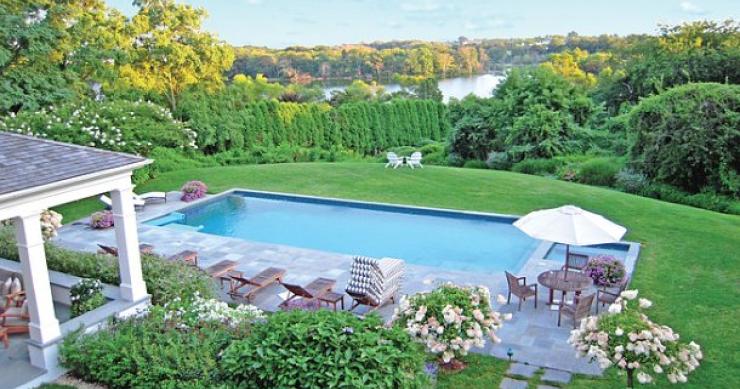 Case da sogno: una villa sul lago a long island (new york)