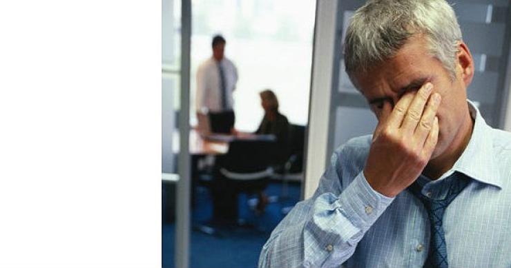 Problemi al lavoro? un italiano su dieci soffre in ufficio