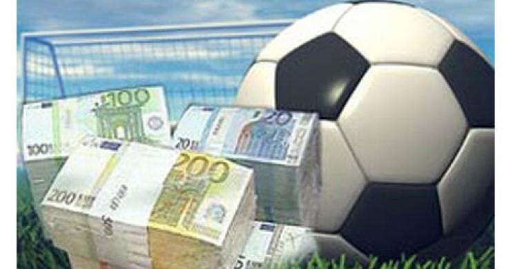 I calciatori guadagneranno 5 volte meno