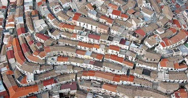 non tutte le case rilevate sono fantasma Case fantasma, cosa fare se la foto aerea è un falso allarme?