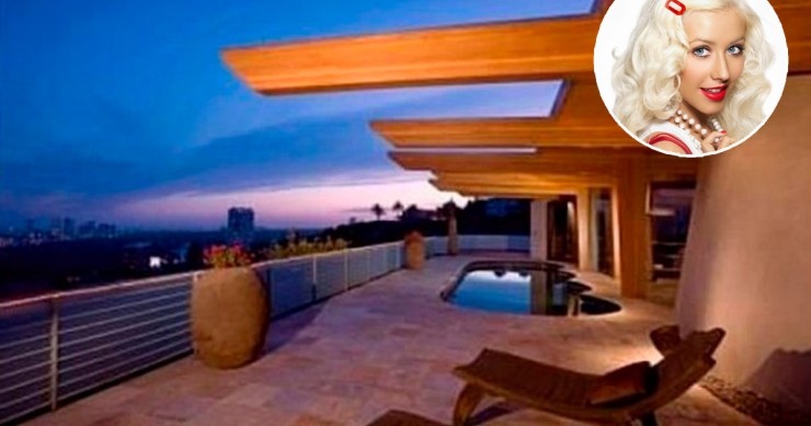 Christina Aguilera vende casa, ma con lo sconto del 25% (galleria)