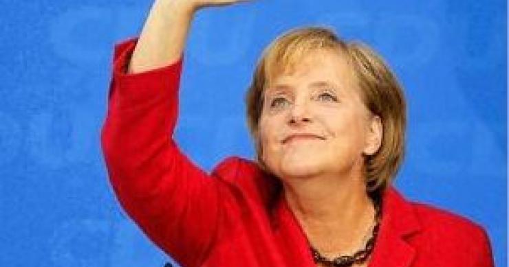 La germania approva il fondo salva stati: l'euro è salvo