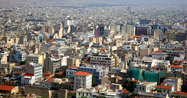 una vista di atene. foto: hotblack (cc morguefile.com) La grecia si ribella contro le imposte immobiliari