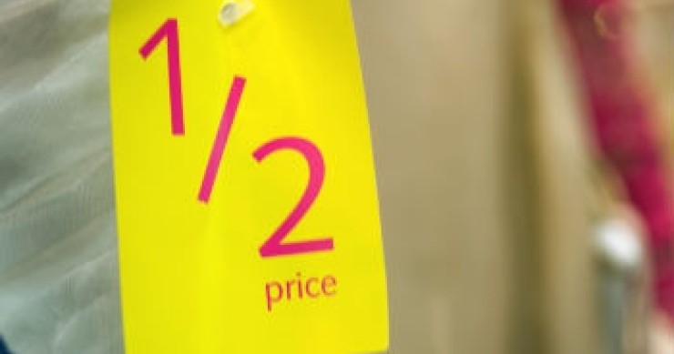 Saremo anche ricchi, ma andiamo sempre di più al discount