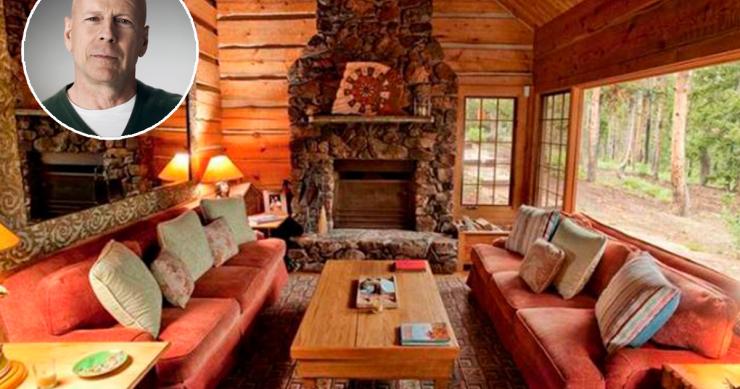 Case dei vip: Bruce Wills vende la sua casa delle vacanze con vista al lago in Idaho