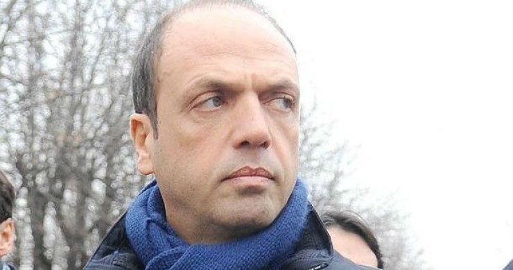 Alfano annuncia: l'imu prima casa scomparirà nel 2013. Tu ci credi? 