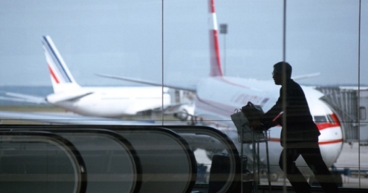 Voli low cost online: pochi semplici consigli per non lasciarsi ingannare e spendere meno 