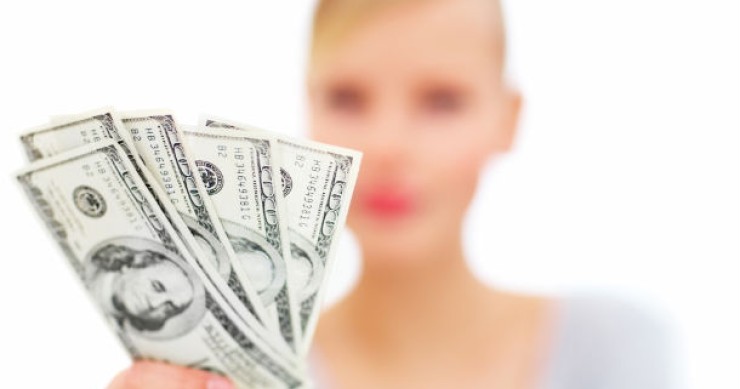 Dall'ingresso nell'euro i redditi in Italia sono fermi e per gli operai retrocedono