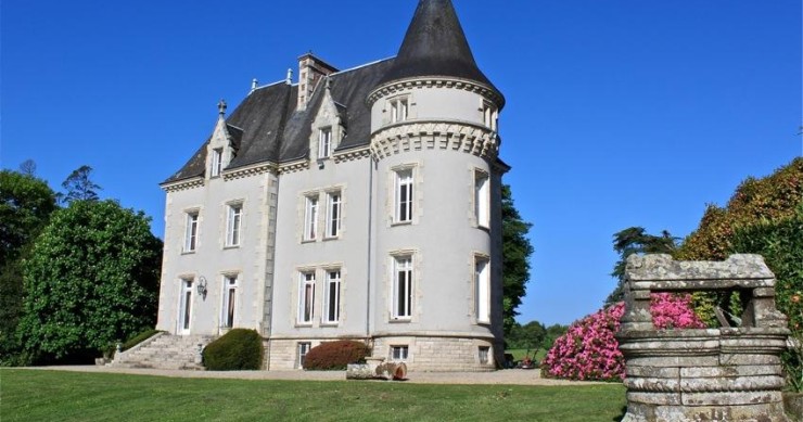 Casa da sogno: un castello del xix secolo nel cuore della cornovaglia francese