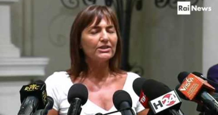 Le dimissioni di renata polverini: fiumi di soldi in tutto il Lazio a sua insaputa? (video)