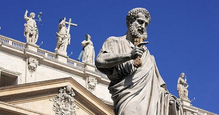 Vaticano, la sfida per il soglio di Pietro è tra un italiano e un brasiliano