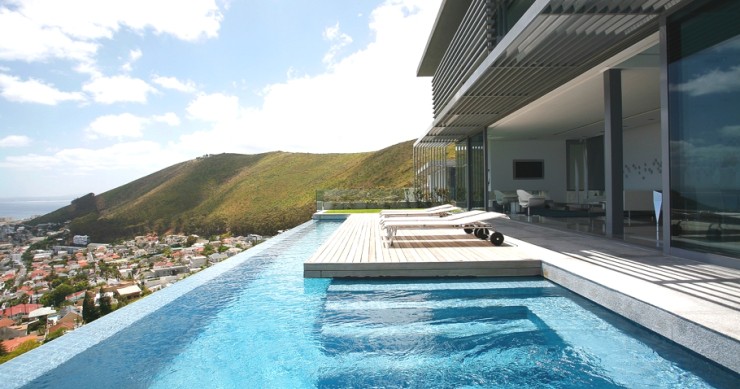 Case da sogno: una villa di cristallo sulla cima di una collina con vista a città del capo (fotogallery)