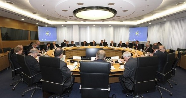 La bce taglia i tassi d'interesse allo 0,5%, nuovo minimo storico (grafico)