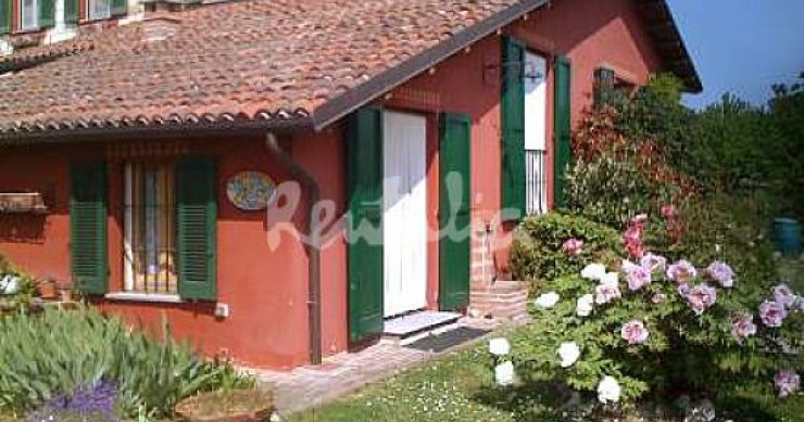 Case del week end: una villa rustica tra le colline del Monferrato (fotogallery)