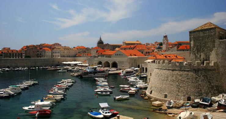 una veduta di dubrovnik. foto: hotblack (morguefile.com cc) Viaggio nel real estate in croazia, il 28esimo paese dell'unione europea