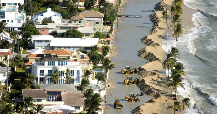 Ecco cosa succede a furia di costruire case troppo "fronte mare"