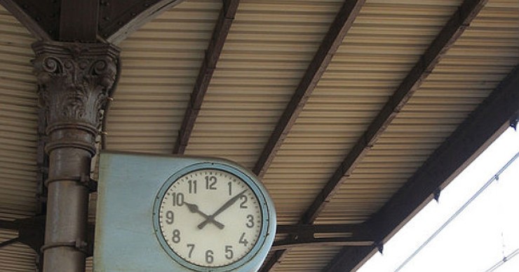 S&p: la debolezza economica spingerà giù i prezzi nel 2014, ma in Italia i valori delle case non sono sopravvalutati (scarica pdf)