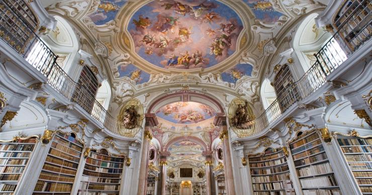 Biblioteche da sogno: 10 edifici che ti faranno venire voglia di leggere (fotogallery)